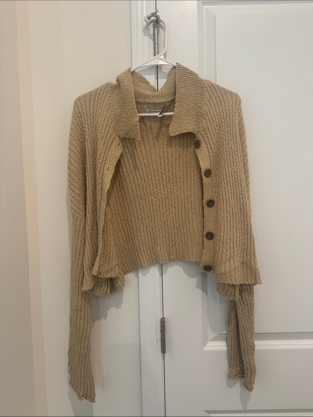 Urban Outfitters Cropped Ribbed Button-Front Cardigan - Beige